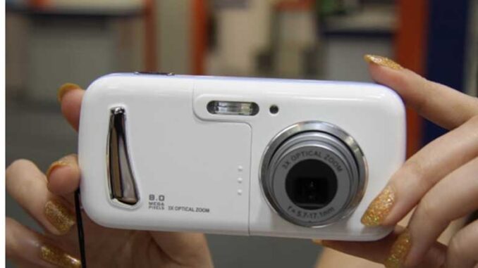 Ponsel-Ktouch-8MP K-Touch C800