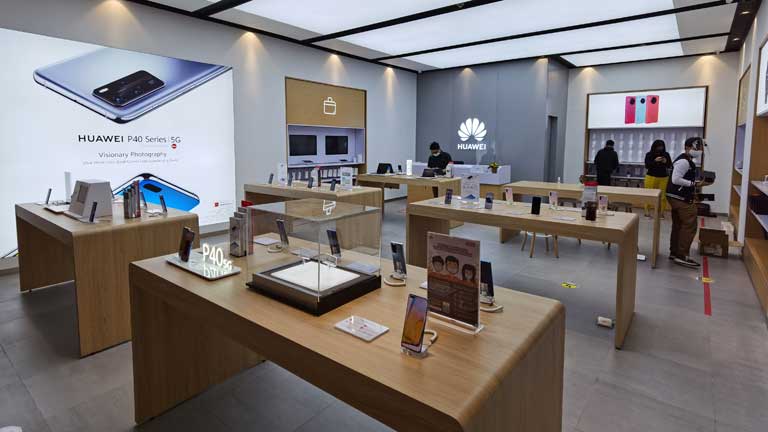 Huawei High-end Experience Store