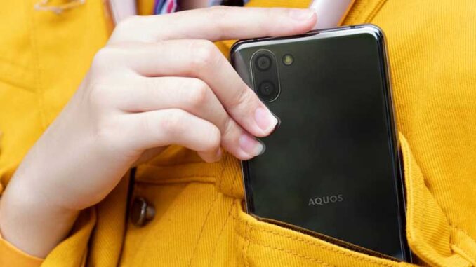 Sharp-Aquos-R3 Sharp Aquos R3