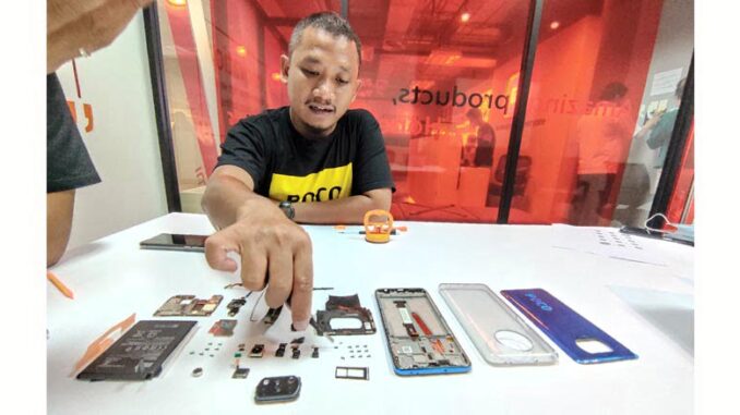 Bongkar Jeroan POCO X3 NFC Komponen Dalam POCO X3 NFC