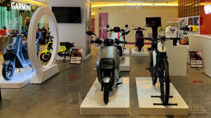 NIU Premium Store Jakarta NIU Buka Premium Store